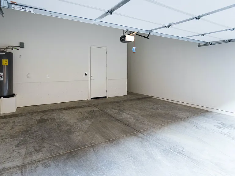 2335 E Utopia Rd #4 — Photo 7