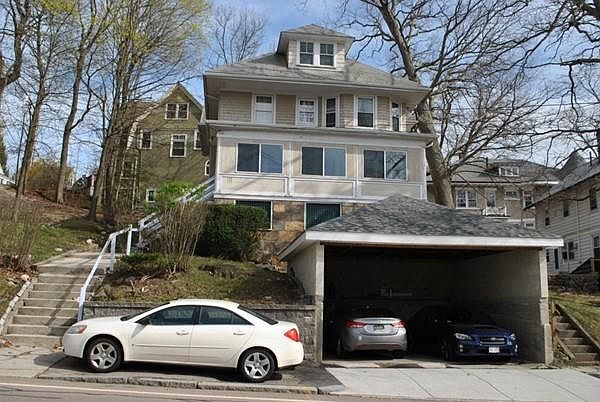 1st image of 150-152 Beale St Unit 1