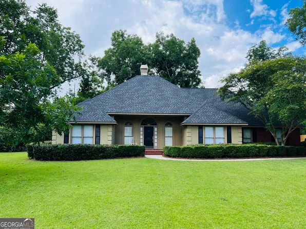 4501 Wellington Woods Dr, Hahira, GA 31632