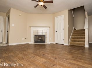 1082 Whitten Rd, Cordova, TN 38018