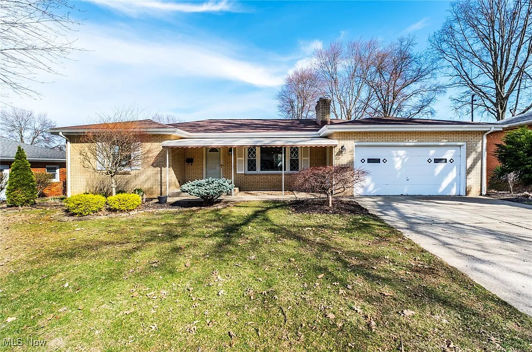 772 Edenridge Dr photo 1