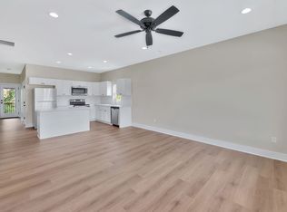 319 Turnpike Rd, Andover, KS 67002