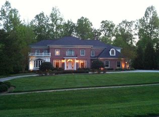 5811 Henson Farm Rd, Summerfield, NC 27358