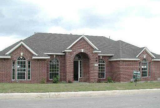 1st image of 22426 BANISTER LANE