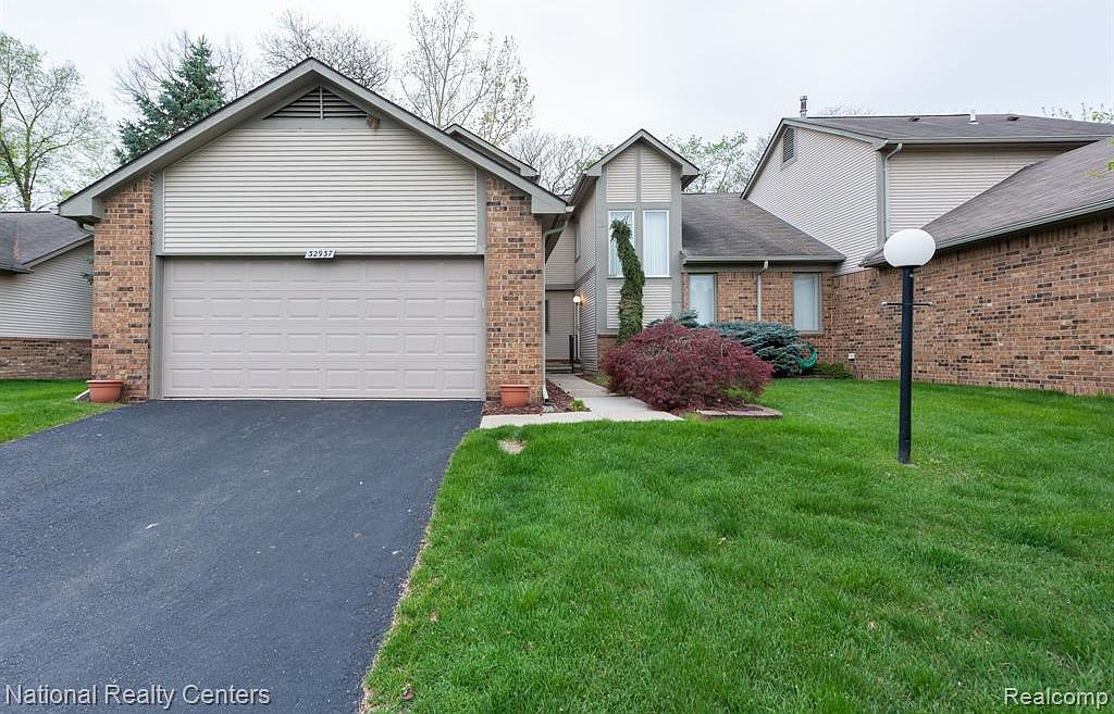 32937 Chapman Cir 23, Westland, MI 48185 Zillow