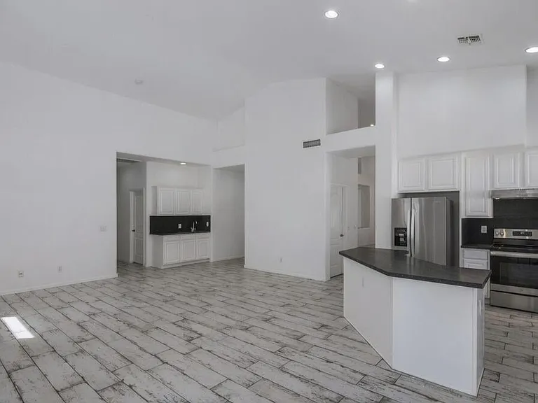 6530 E Montreal Pl — Photo 10