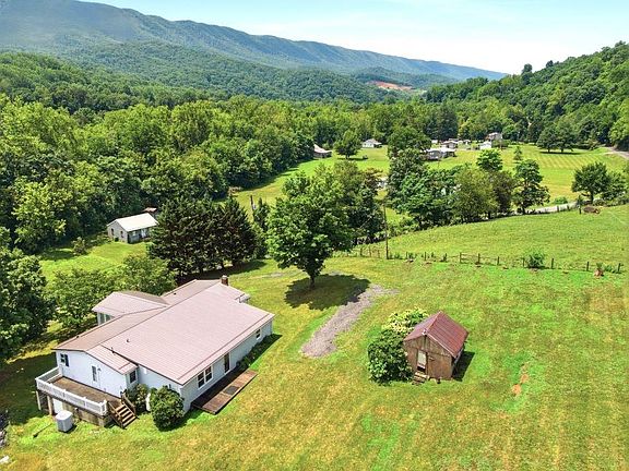 3rd image of 1738 Old Wolf Creek Rd