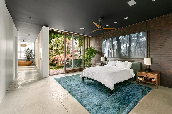 Rented by SERHANT. | media 7