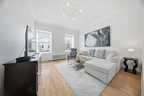 209 Hunter St E #1 Photo 1