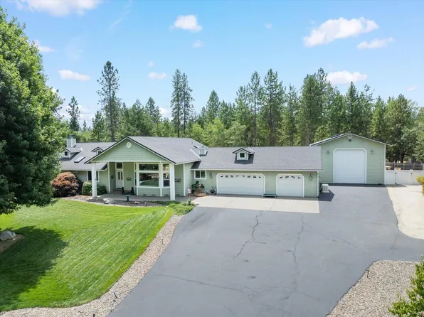 187 Admiral Cir, Merlin, OR 97532