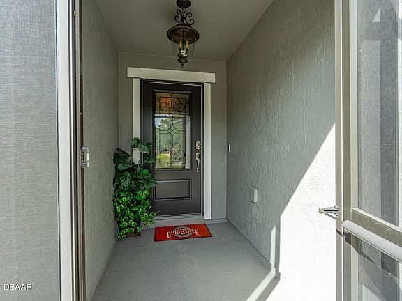 2nd image of 260 Thornberry Branch Ln