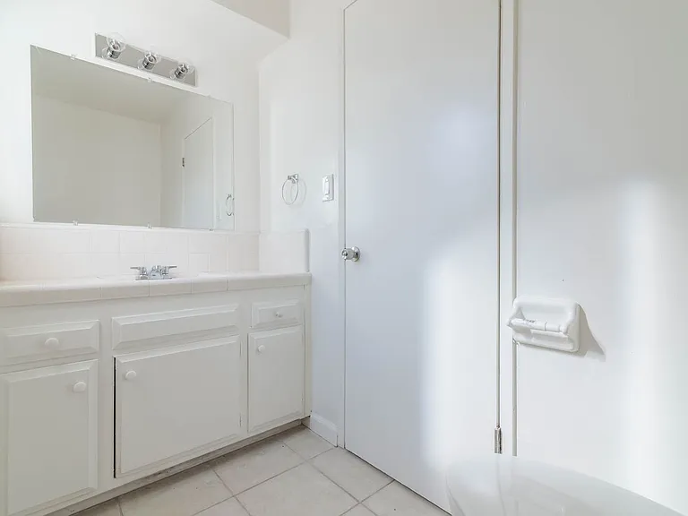 3600 Dana St — Photo 5