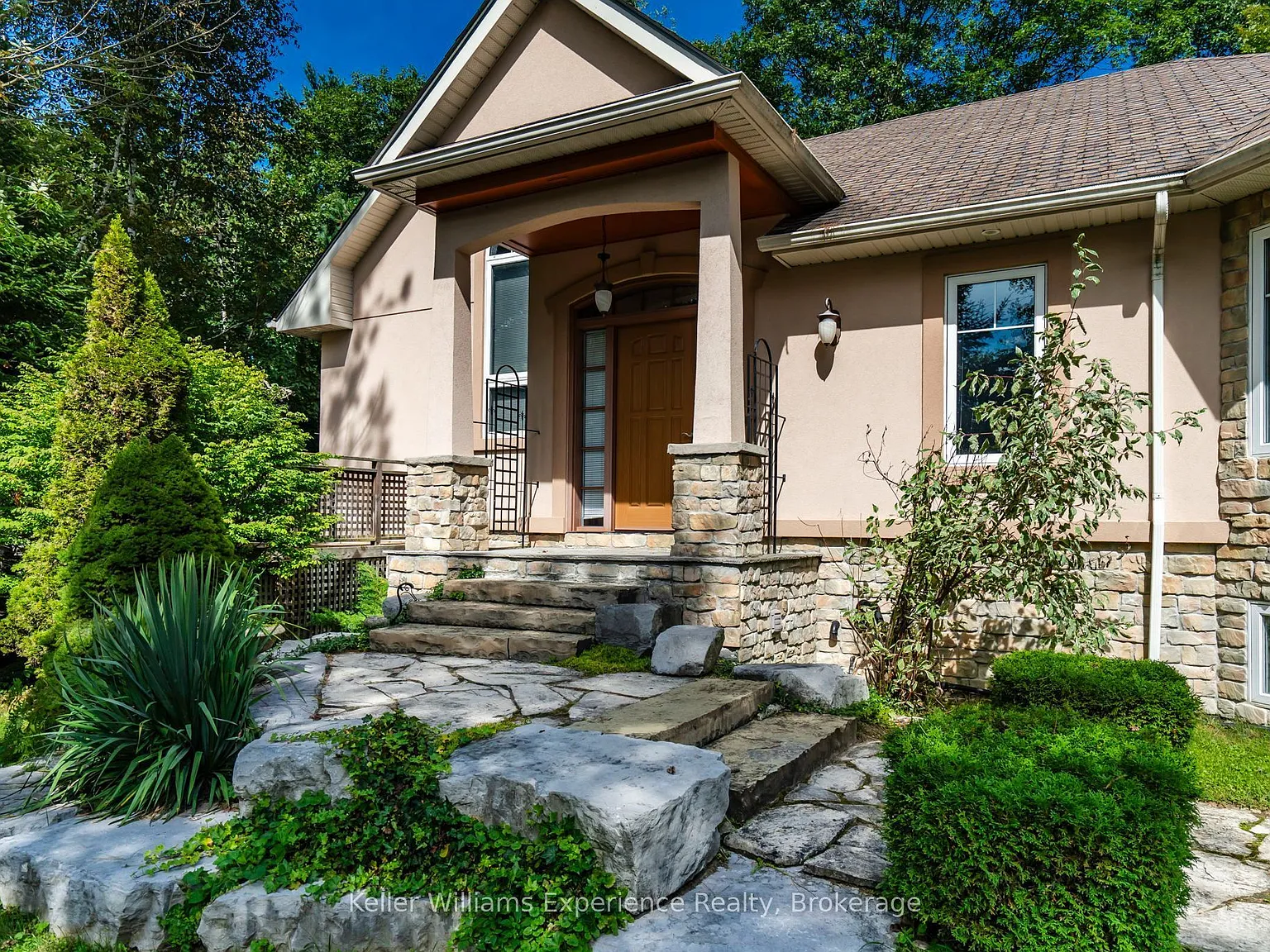 4 bed, $3,400 — Photo 3