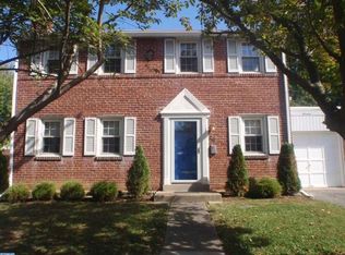 19 Chester Ave, Aldan, PA 19018