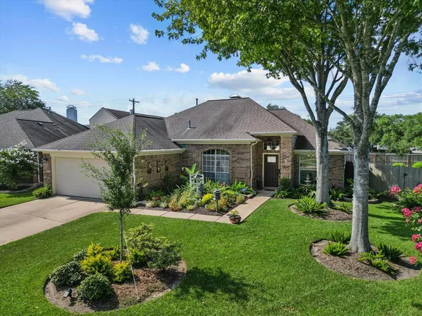 118 Mccarron Court, League City, TX 77573