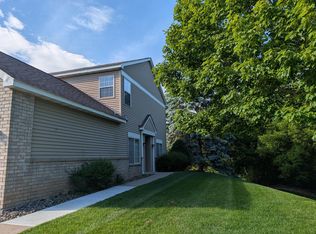 1202 Timber Way, Stillwater, MN 55082
