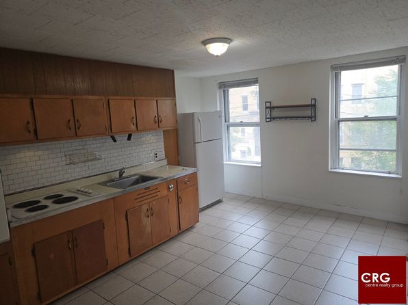 198 Saint Paul St APT 4