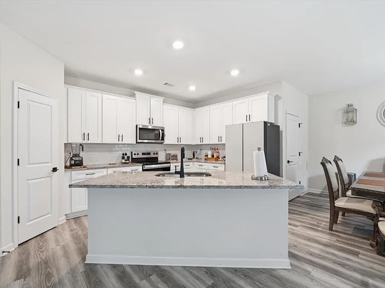 3552 Arabian Farm Ln — Photo 12