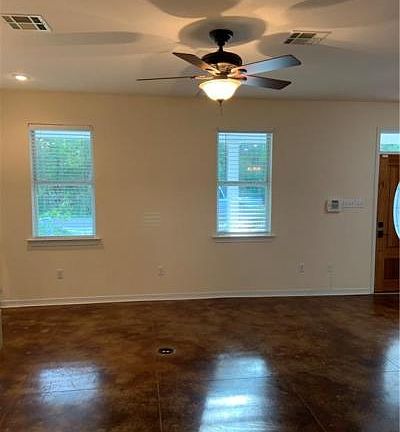 4th image of 70300 K West St