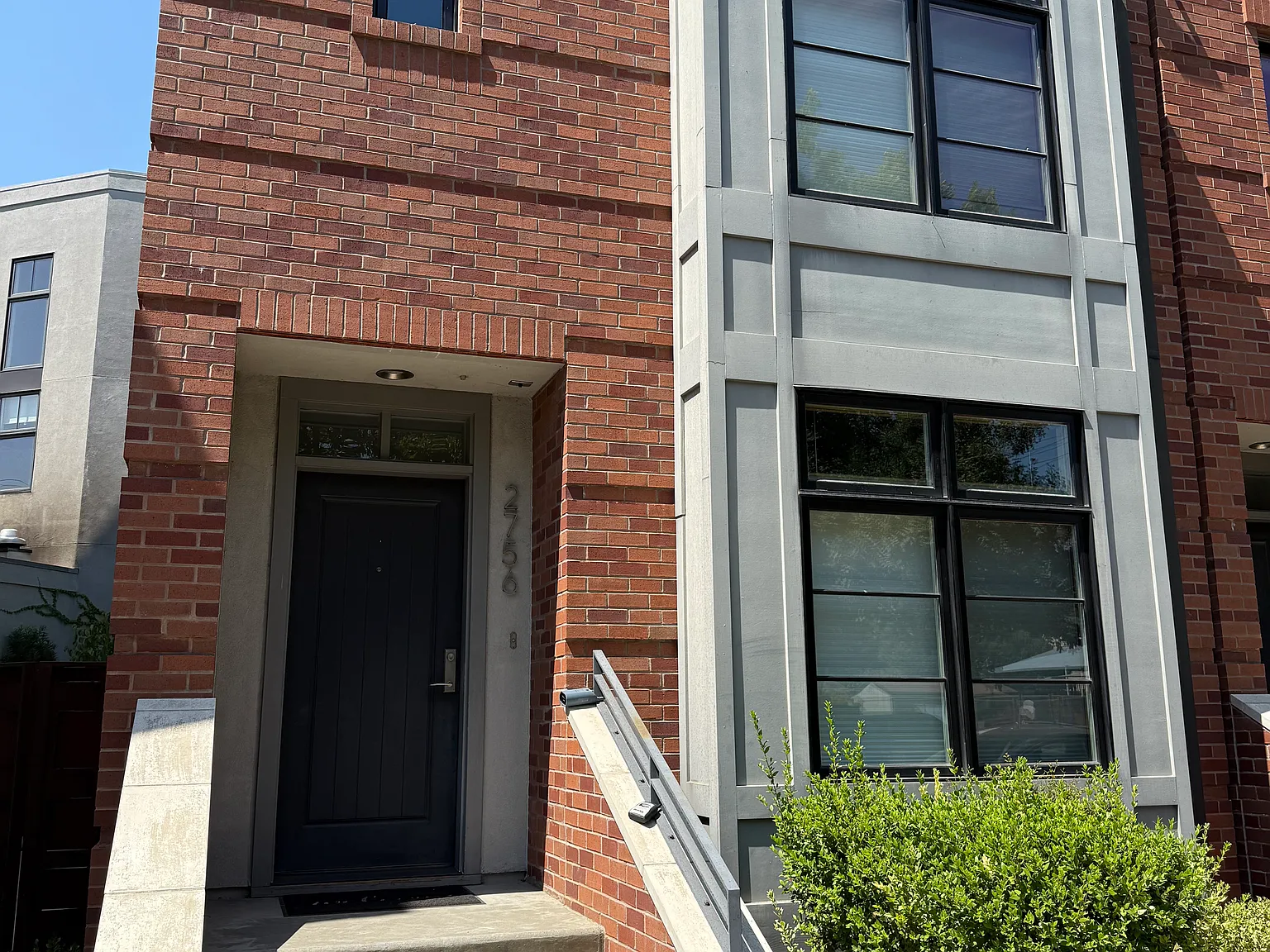 3 bed, 1240 sqft, $2,800 — Photo 2