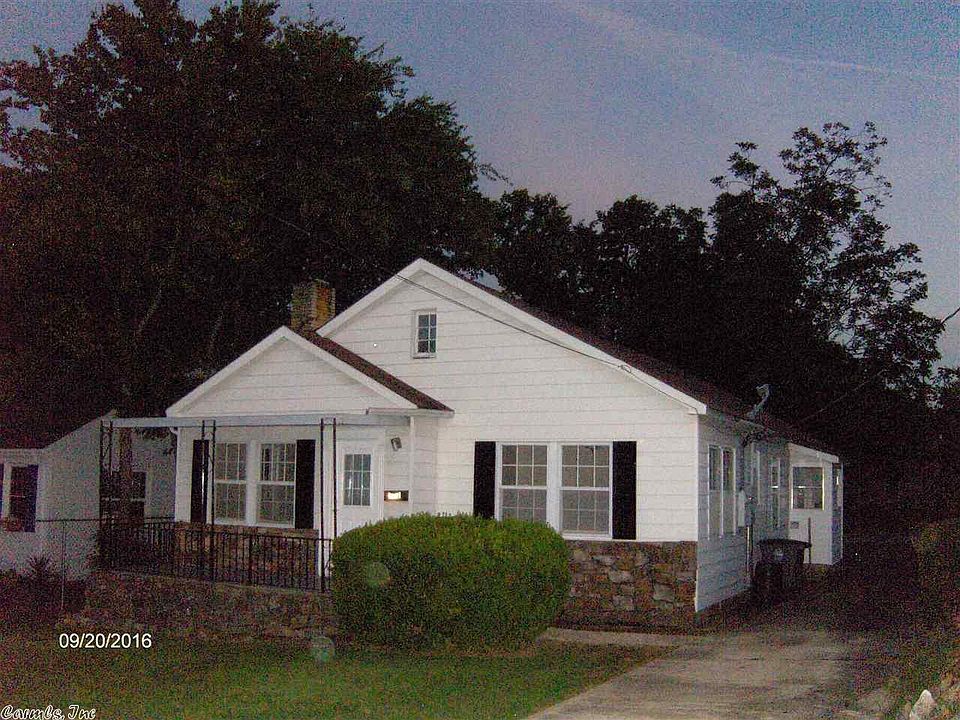 1st image of 211 Garland Ave