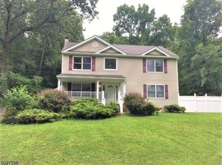 203 Old Turnpike Rd, Pt Murray, NJ 07865