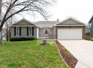 732 N Sumac St, Olathe, KS 66061