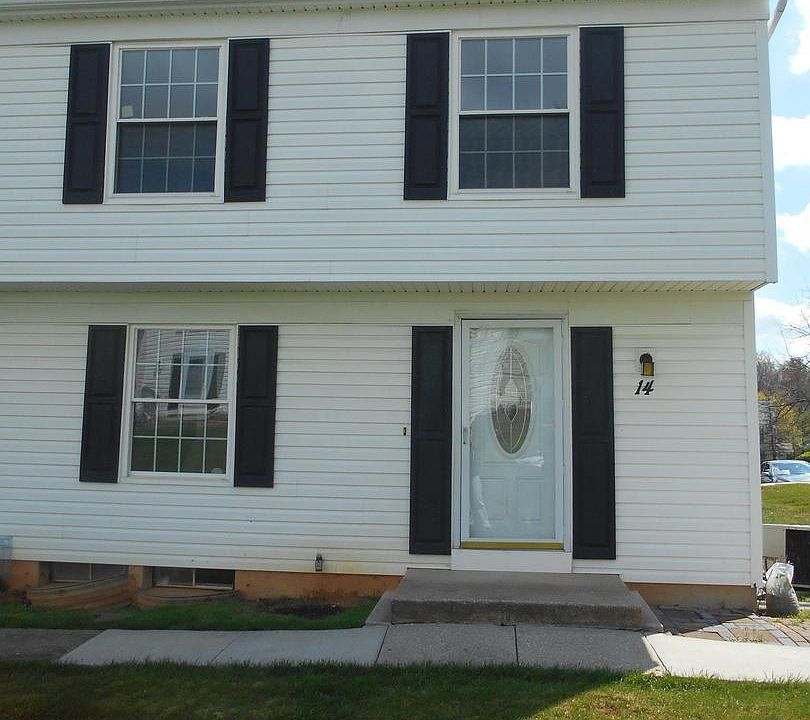 1st image of 14 Ewing Dr #C