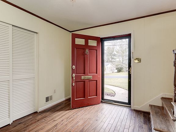 2nd image of 11626 Deborah Dr