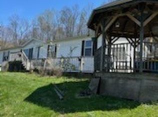 17607 Halleys Ridge Rd, Pleasant City, OH 43772