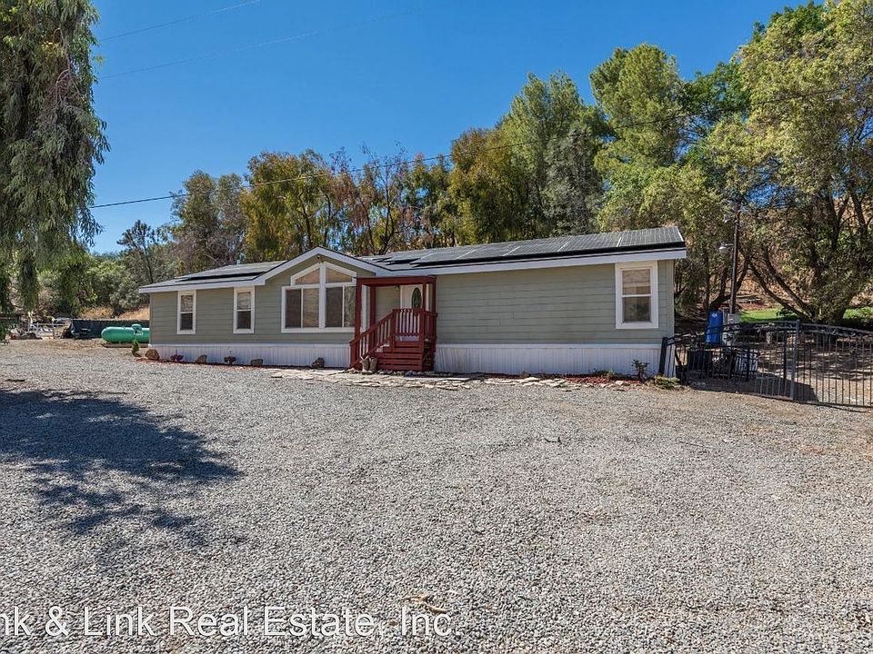 1st image of 3931 Central Ln