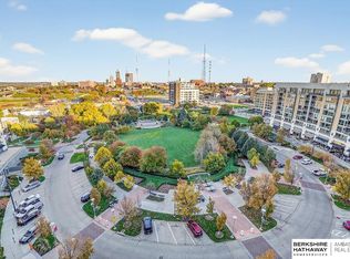 200 S 31st Ave APT 4408, Omaha, NE 68131