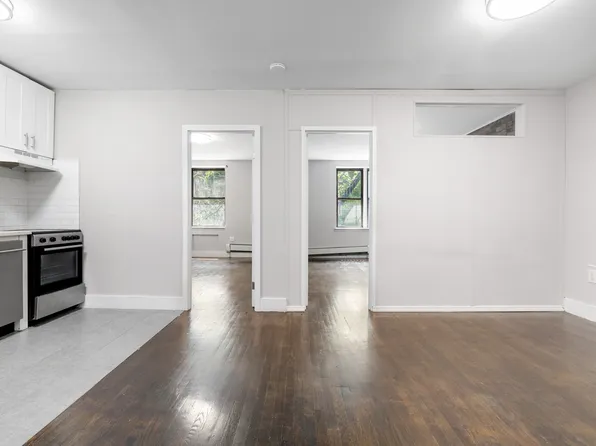 416 West 23rd Street image 1 of 11