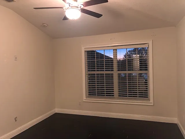 10869 Derringer Dr — Photo 12