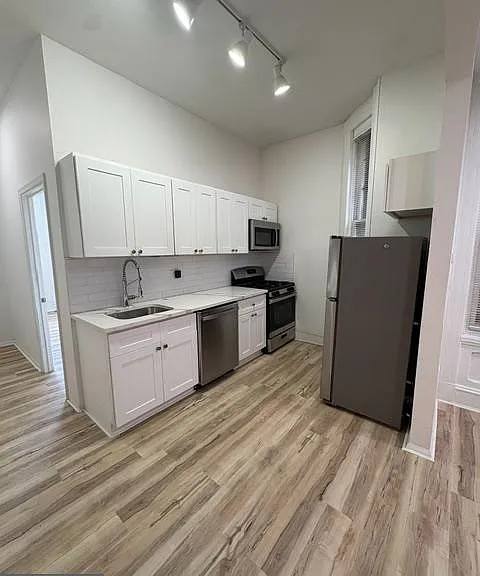 1904 Fairmount Ave #1 — Photo 3