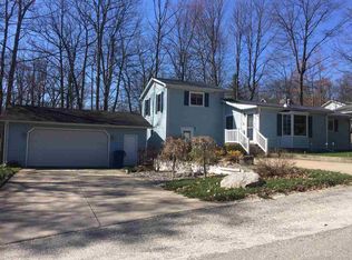 207 Dunlop Dr, Roscommon, MI