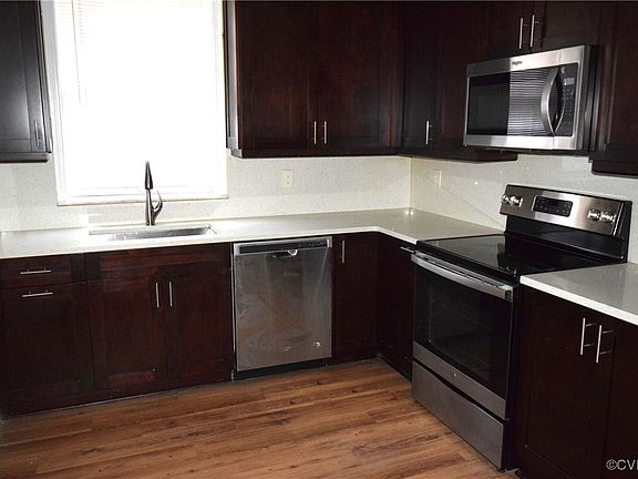 3rd image of 519 W Clay St APT 1