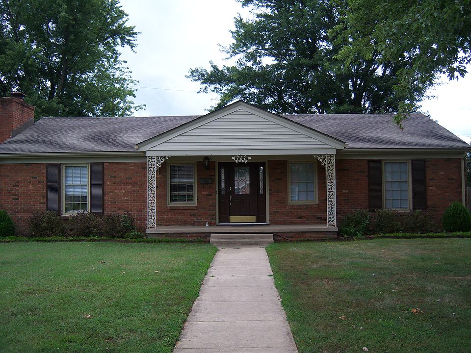 1st image of 762 Parkway Dr