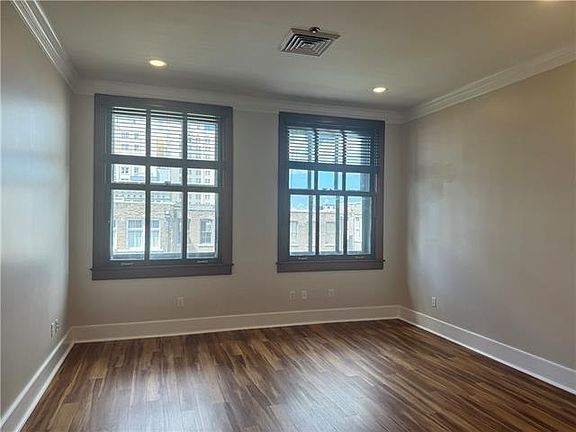 5th image of 215 Decatur St APT 405