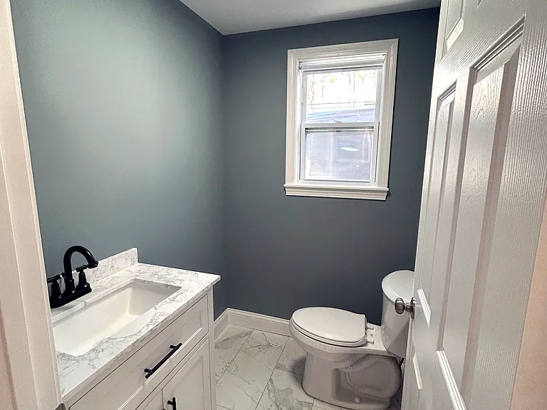 219 Post Rd — Photo 4