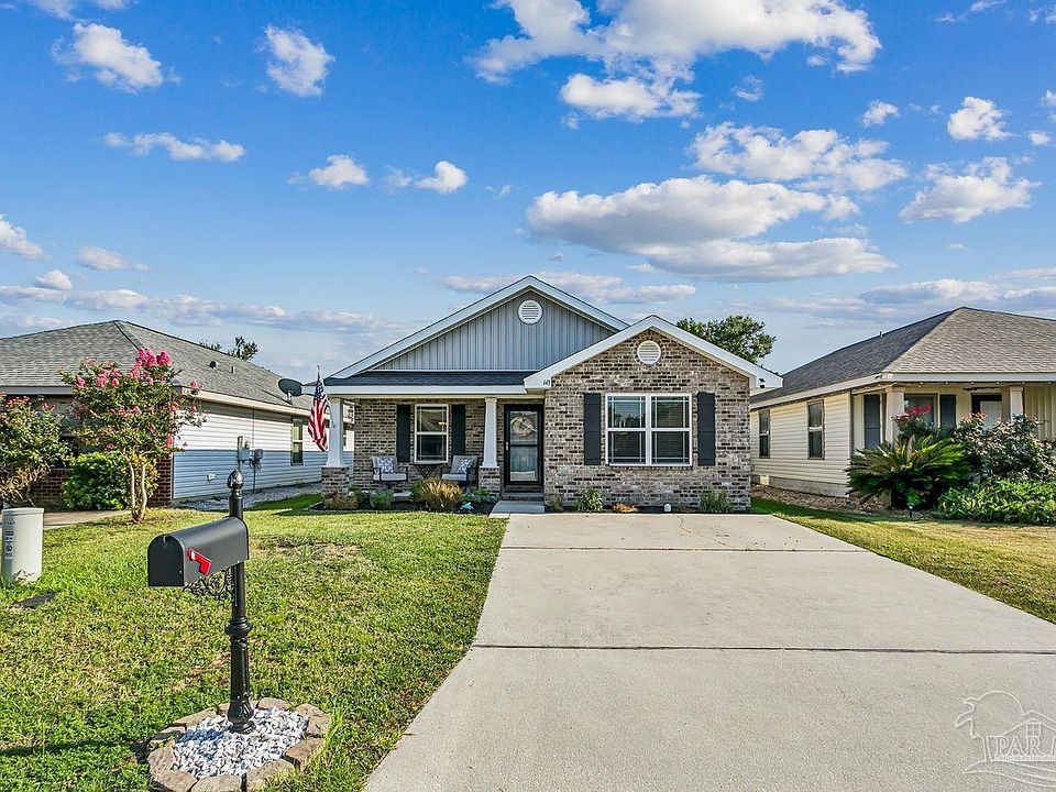 1st image of 143 Cottage View Dr