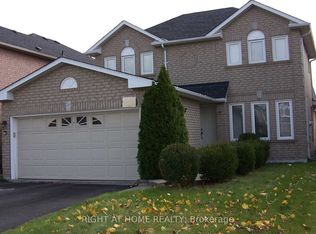 5590 Loonlake Ave, Mississauga, ON L5V2E2