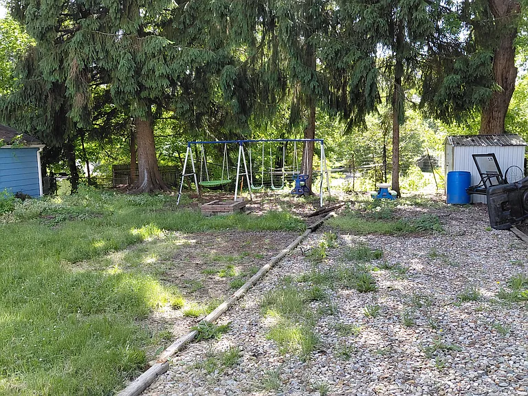 2162 17th St SW — Photo 6