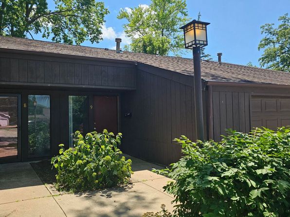 525 N Blackhawk Blvd APT 9
