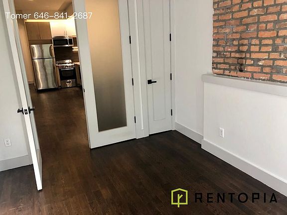 3rd image of 1348 Hancock St #1A