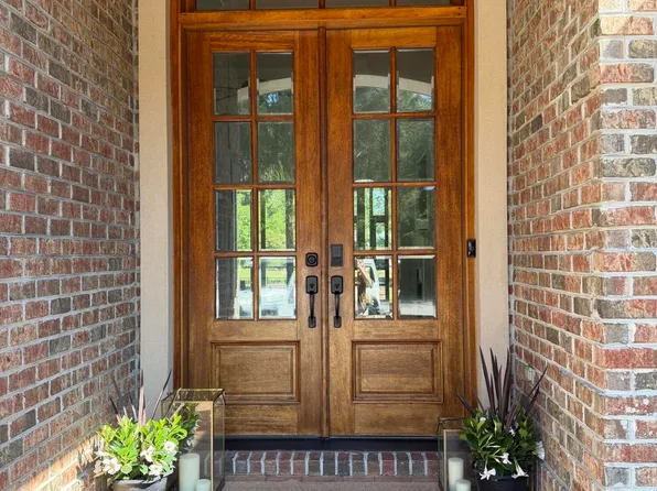 1825 S Moorings Drive, Wilmington, NC 28405