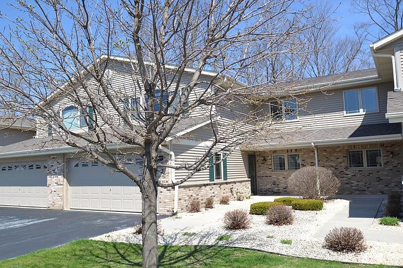 1st image of 1210 Shadowood Cir Unit 3