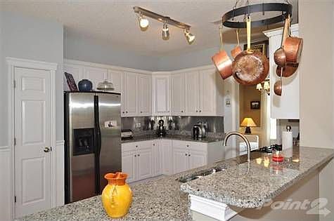 Kitchen With Breakfast Bar.
