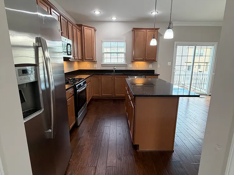 128 Hidden Brook Dr — Photo 11