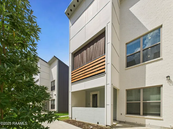 118 Canvasback Dr, Youngsville, LA 70592